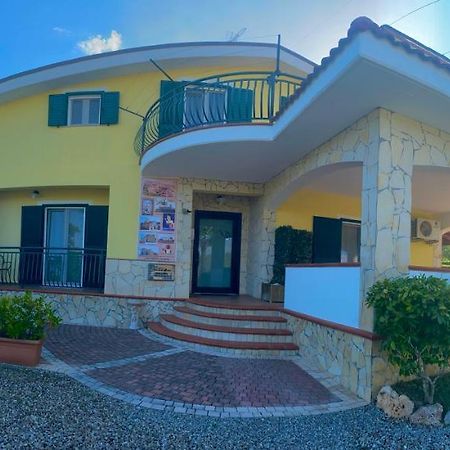 Il Nido Delle Rondini Bed & Breakfast Grottole ภายนอก รูปภาพ