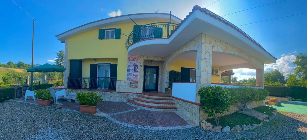 Il Nido Delle Rondini Bed & Breakfast Grottole ภายนอก รูปภาพ