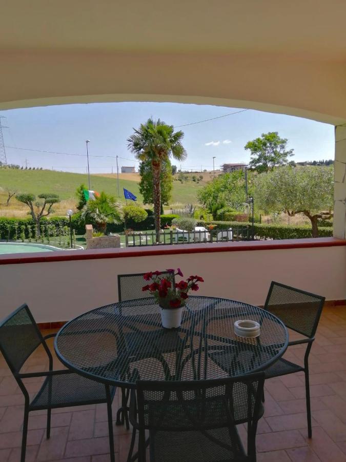Il Nido Delle Rondini Bed & Breakfast Grottole ภายนอก รูปภาพ
